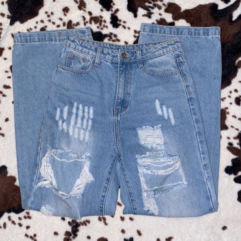 Wide Legged Jeans